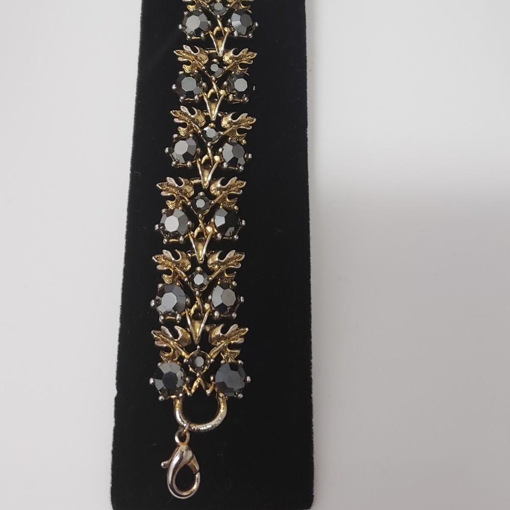 Necklace/Bracelet Set - Picture 6 of 7